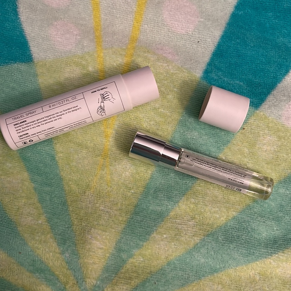Lalique Amethyst Eau de Parfum: Scentbird - Picture 2 of 3